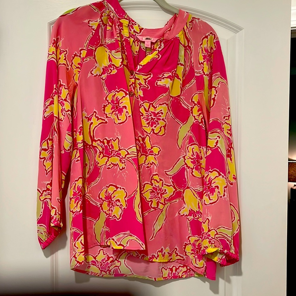 Lilly pultzier silk pink summer shirt gold buttons size s